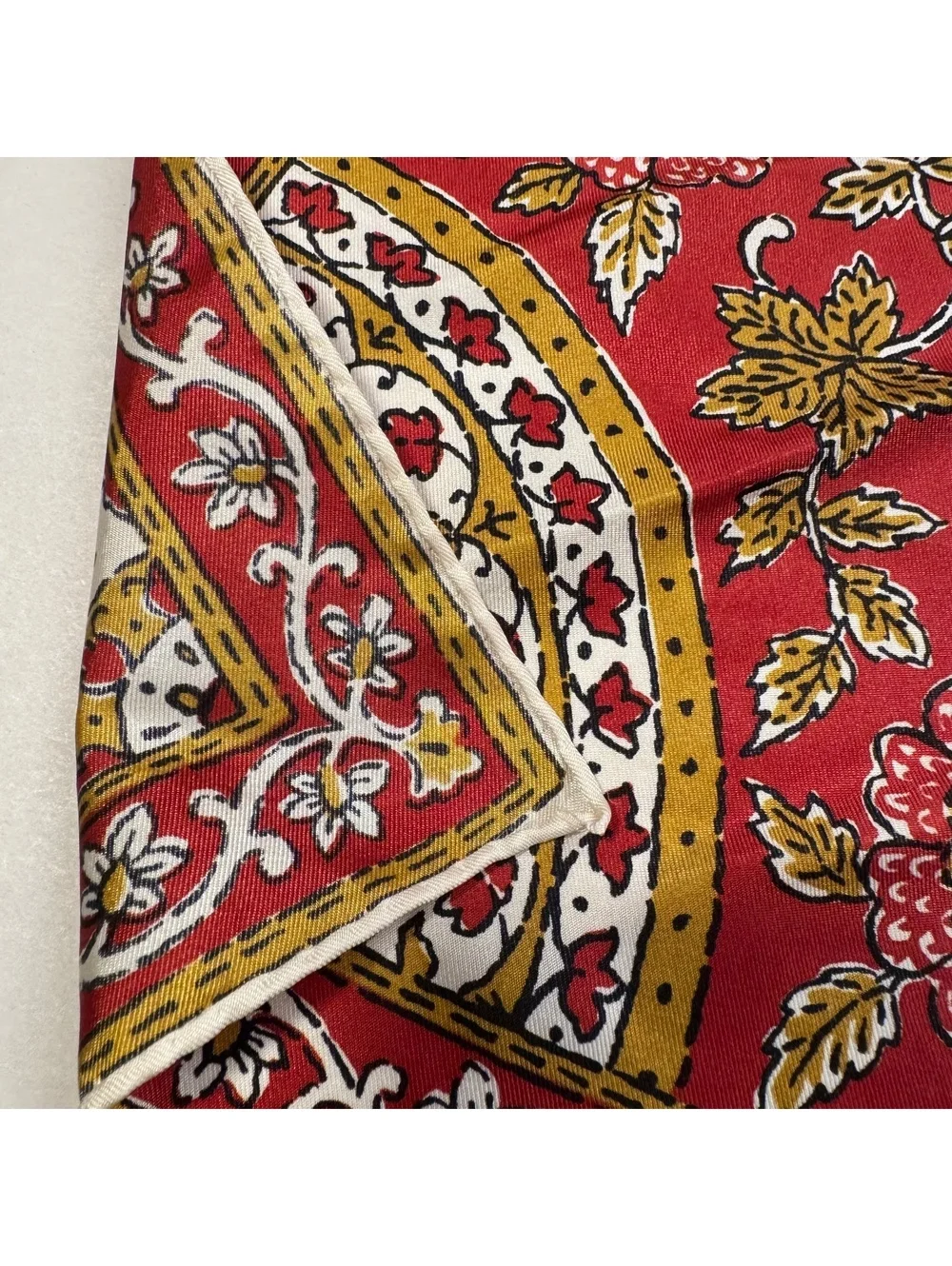 Vintage Red Floral Silk feel Square Scarf Neck Tie Bandana